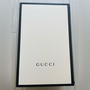 Gucci Large Empty Storage Gift Display Box Magnetic Closure 15.75 x 10 x 7